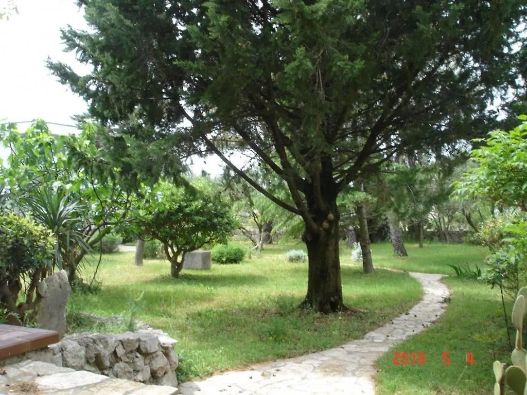 Apartment Beachfront Studio 4526-3 Punat